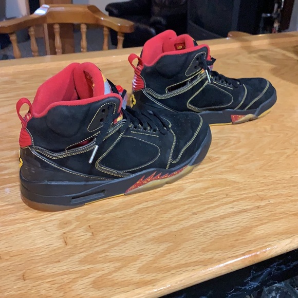 PRELOVED AIR JORDAN 60+ ATLANTA HAWKS, 364806-071 main image 9